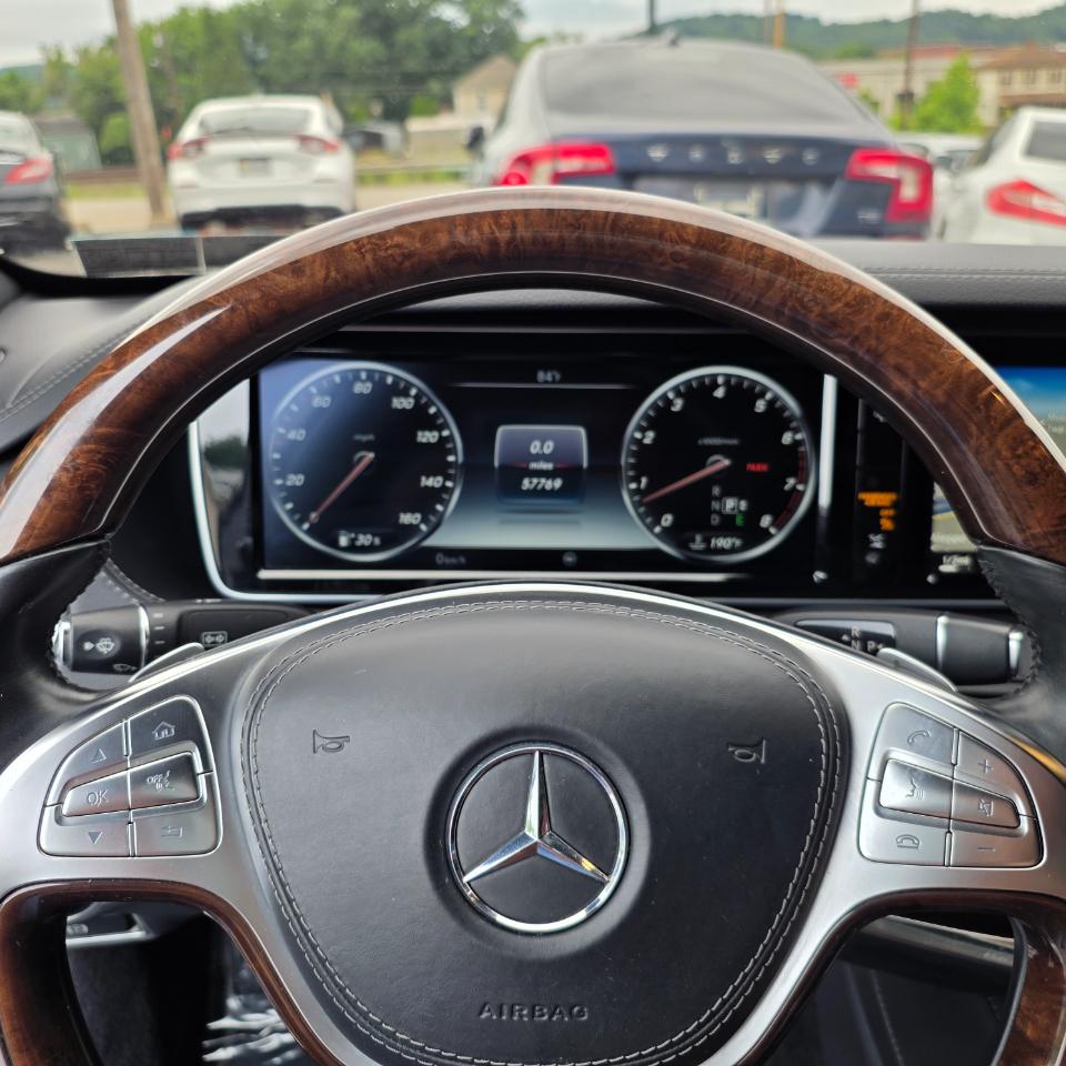 Mercedes-Benz S550  2015