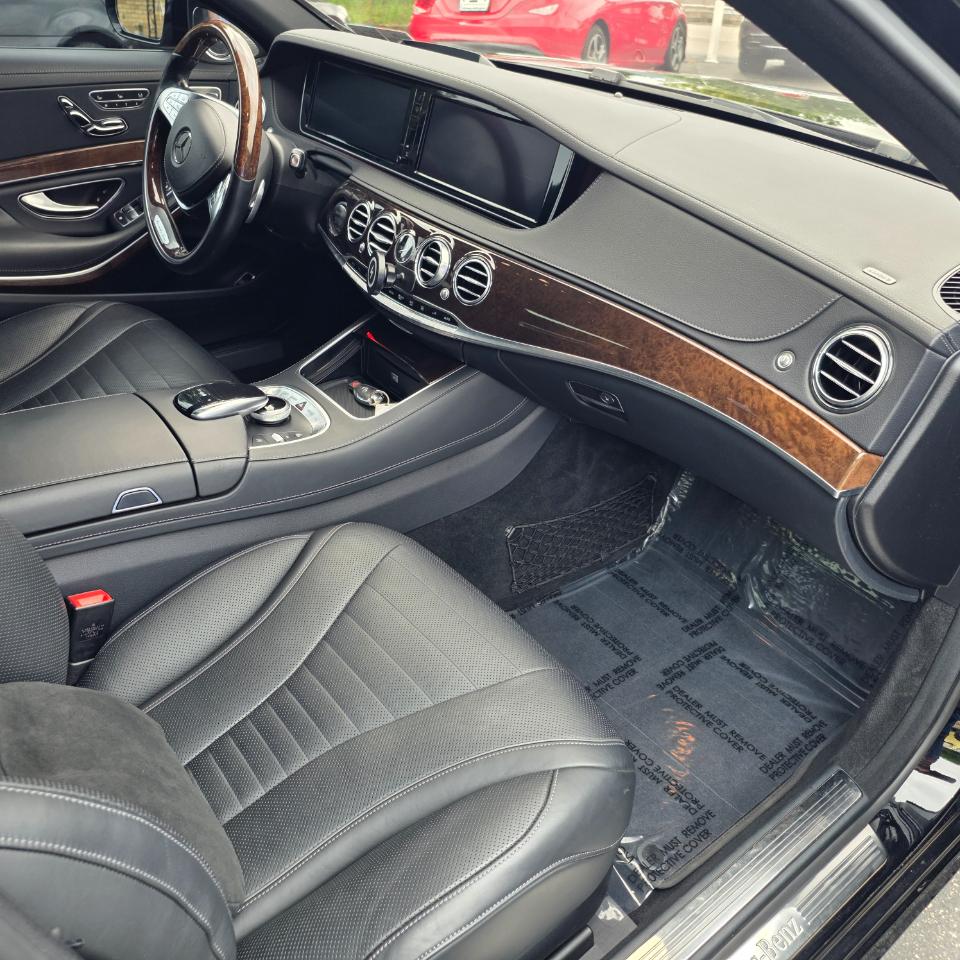 Mercedes-Benz S550  2015