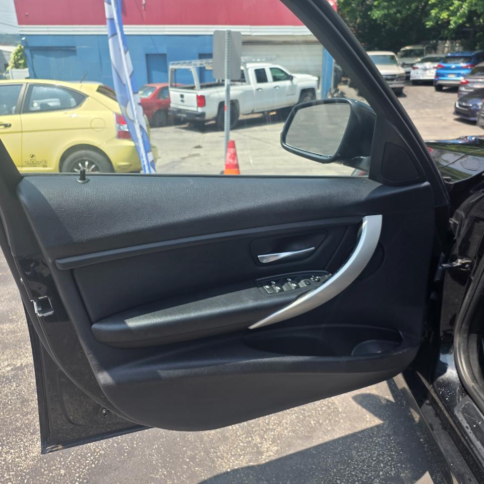 BMW 320i xDrive  2014
