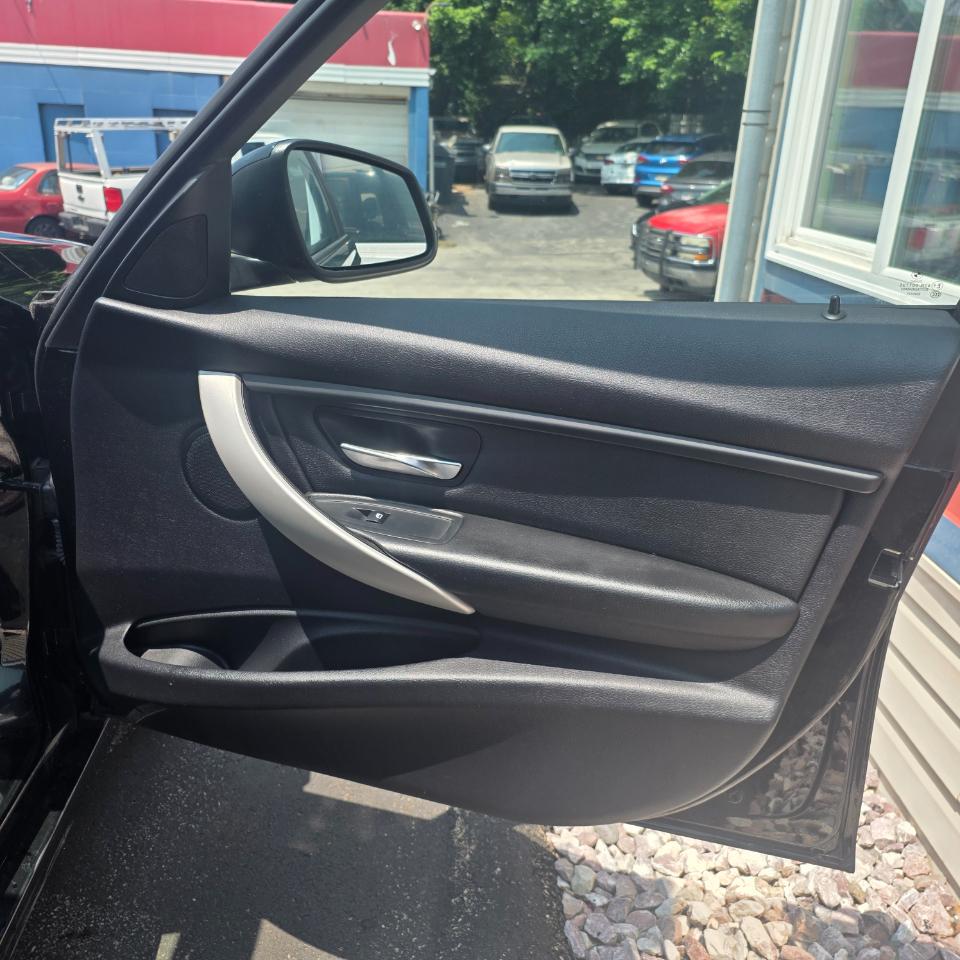 BMW 320i xDrive  2014