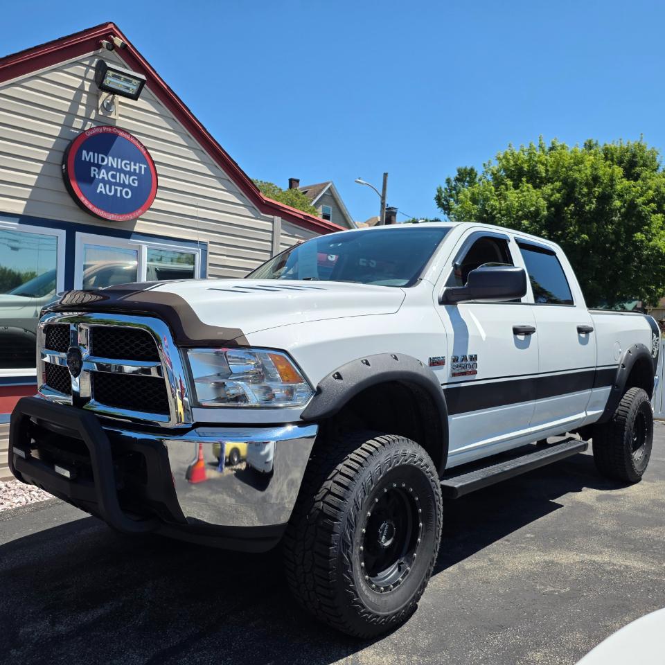 RAM 2500 Tradesman Crew Cab 4WD 2016