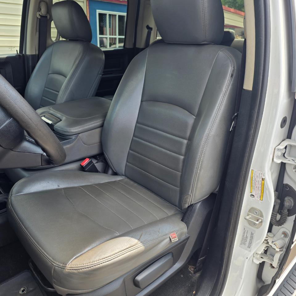 RAM 2500 Tradesman Crew Cab 4WD 2016