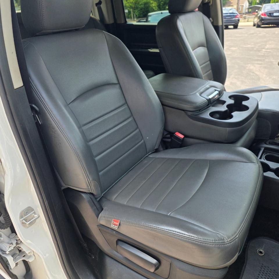 RAM 2500 Tradesman Crew Cab 4WD 2016