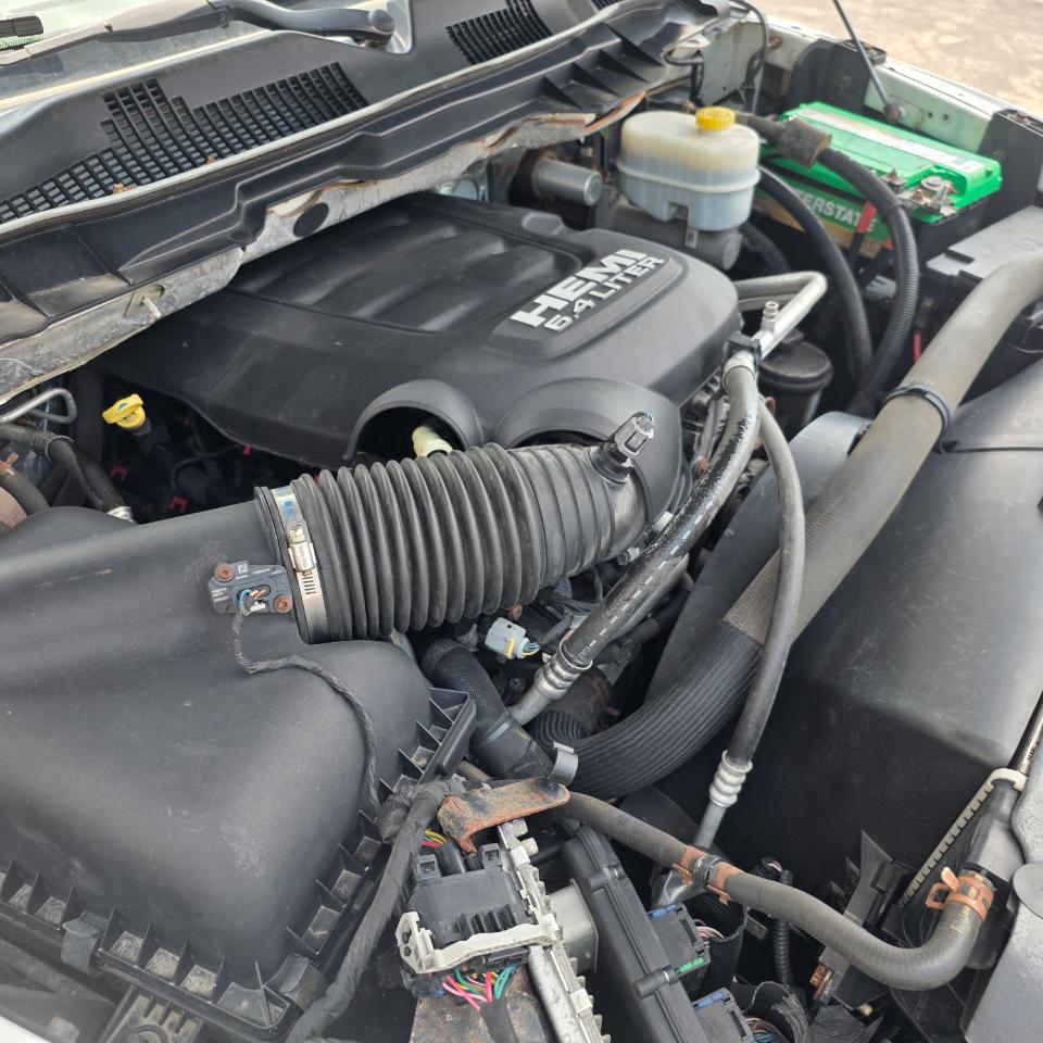 RAM 2500 Tradesman Crew Cab 4WD 2016