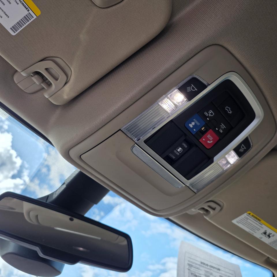 RAM 1500 Laramie Quad Cab 4WD 2019