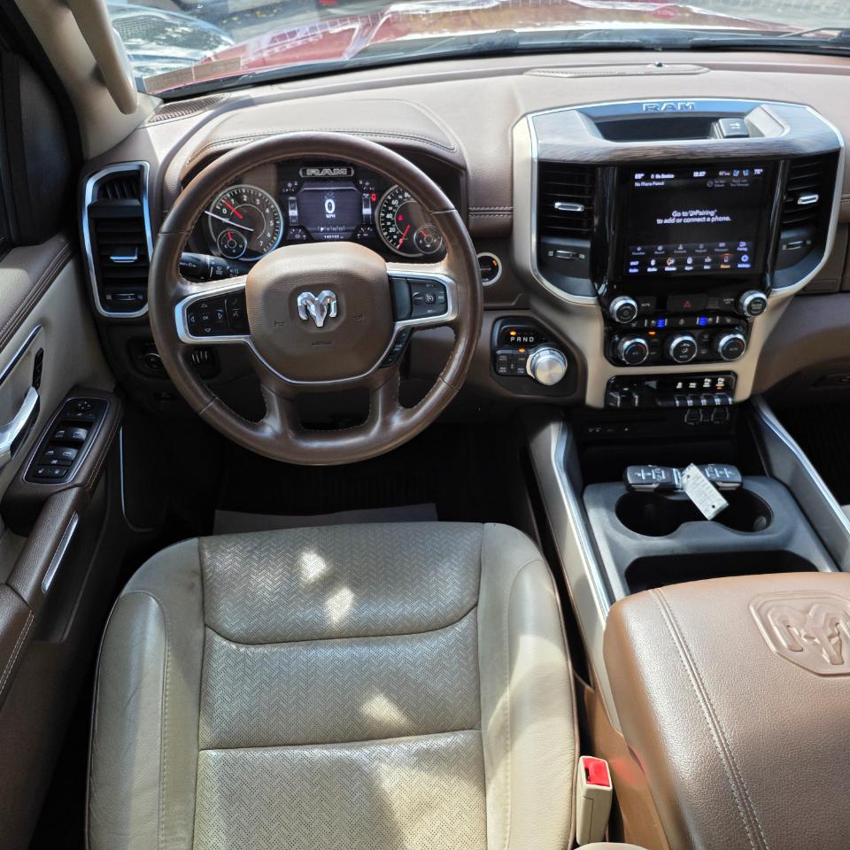 RAM 1500 Laramie Quad Cab 4WD 2019