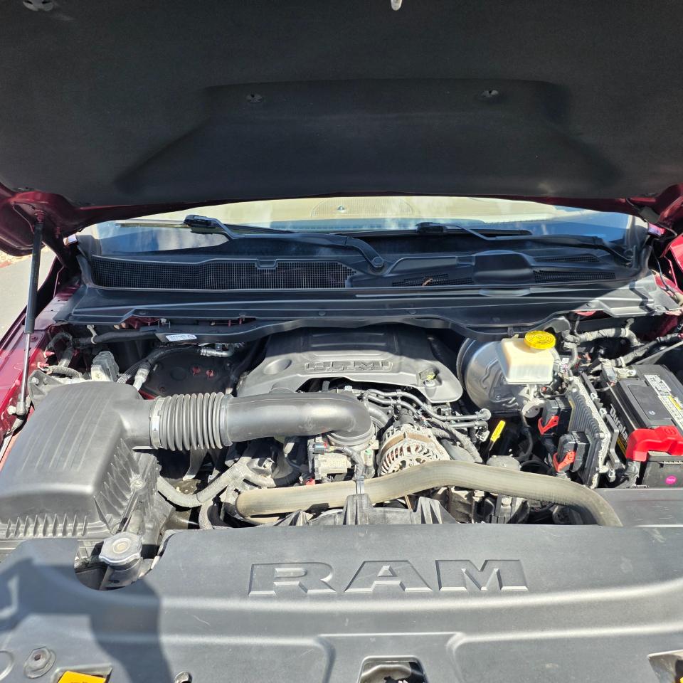 RAM 1500 Laramie Quad Cab 4WD 2019