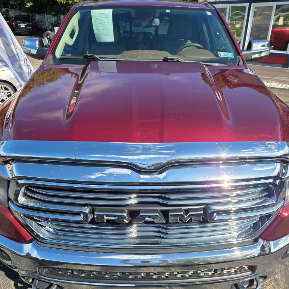 RAM 1500 Laramie Quad Cab 4WD 2019