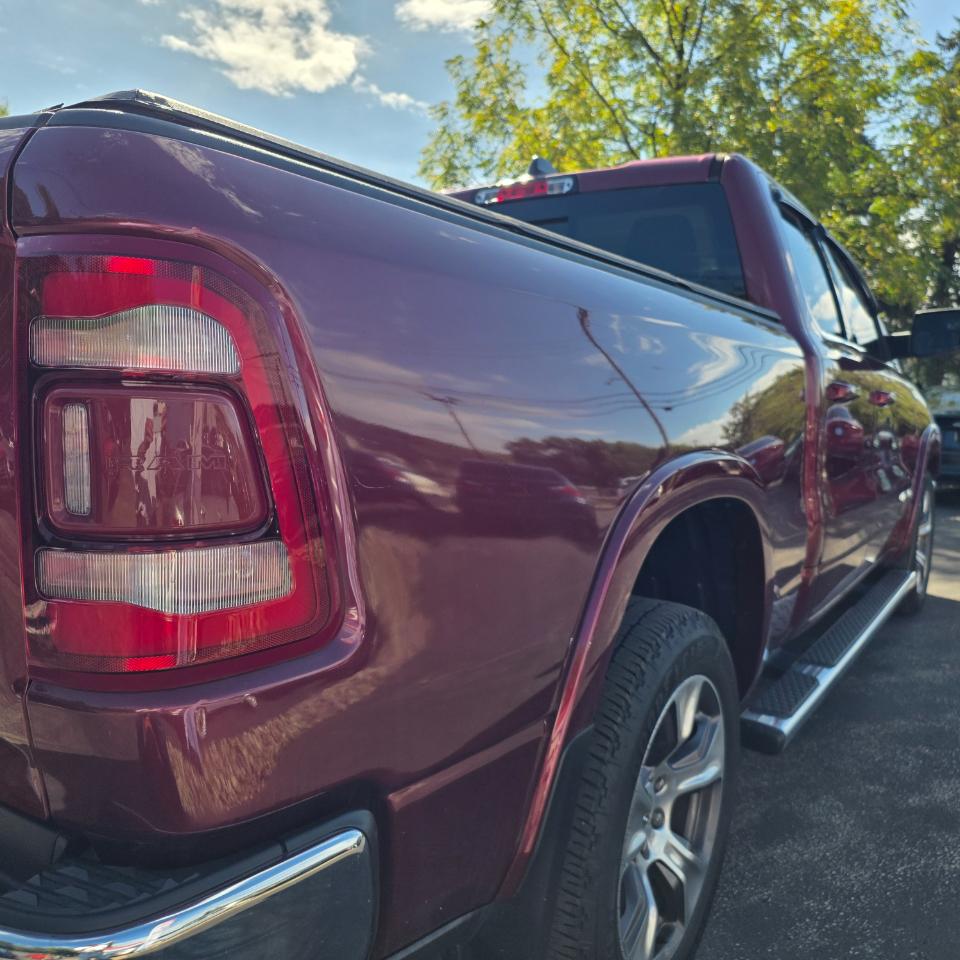 RAM 1500 Laramie Quad Cab 4WD 2019