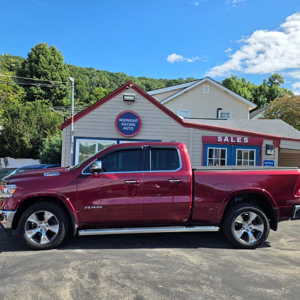 RAM 1500 Laramie Quad Cab 4WD 2019