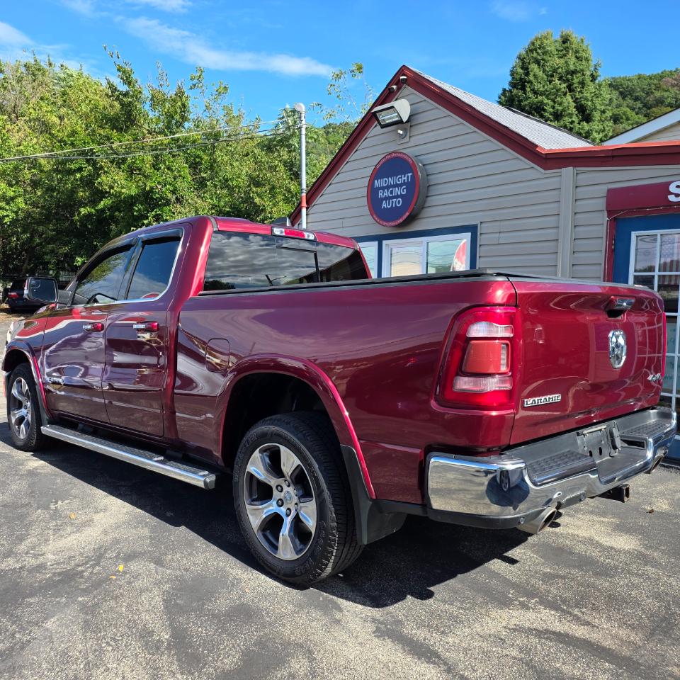 RAM 1500 Laramie Quad Cab 4WD 2019