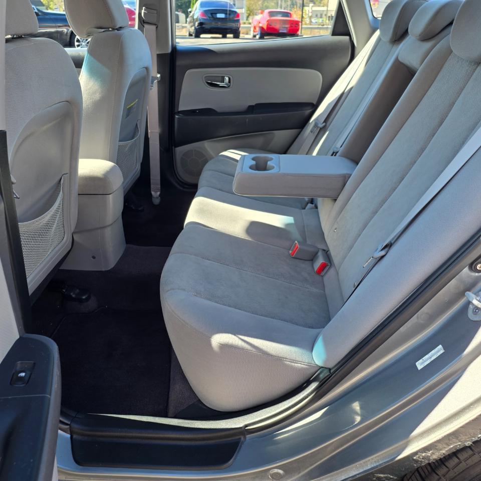 Hyundai Elantra SE 2010