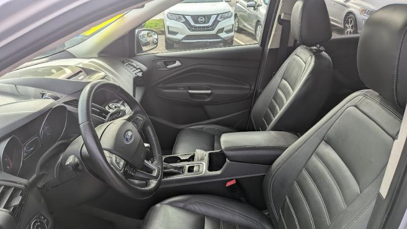 Ford Escape Titanium FWD 2017