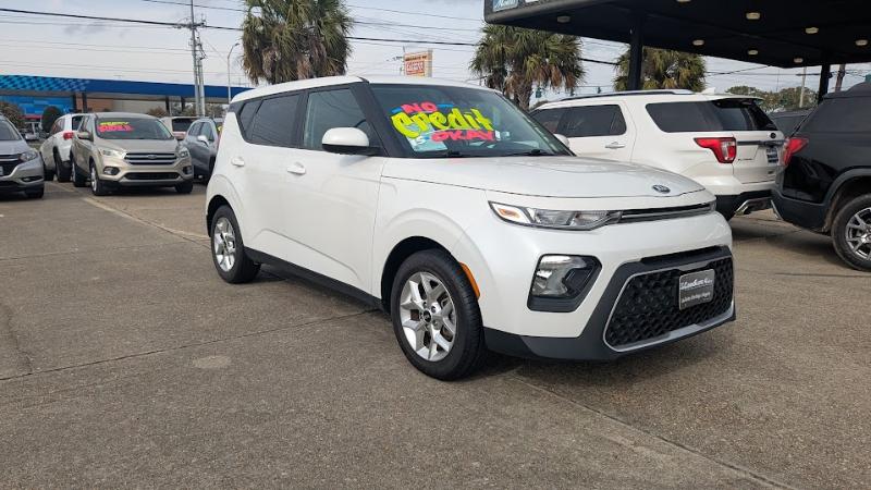Kia Soul LX CVT 2021