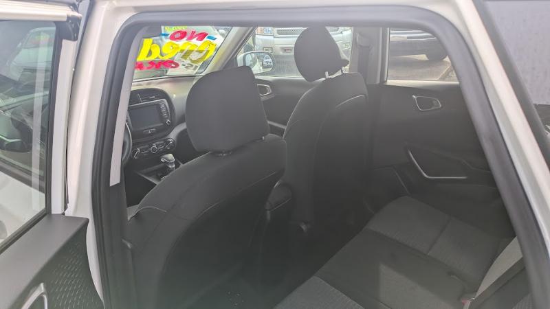 Kia Soul LX CVT 2021