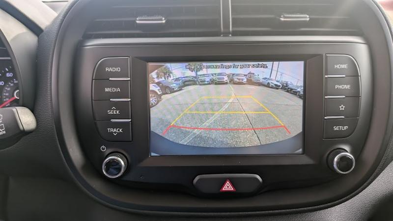 Kia Soul LX CVT 2021