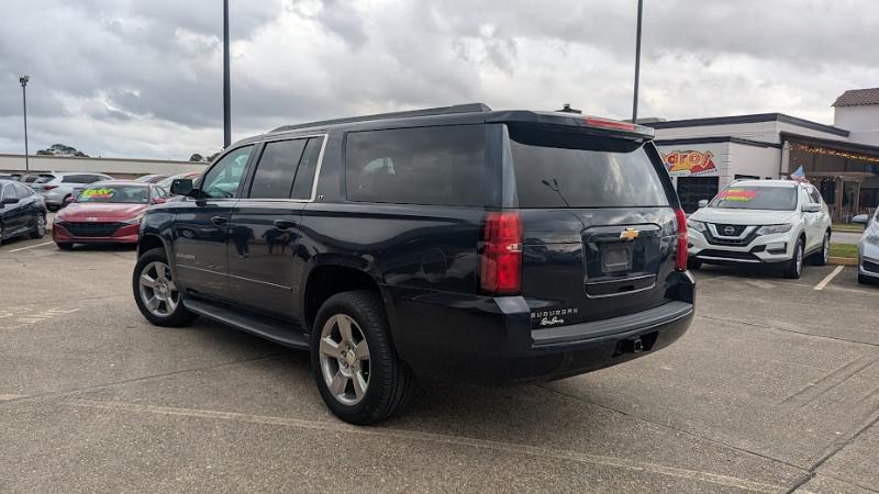 Chevrolet Suburban LT 2WD 2018