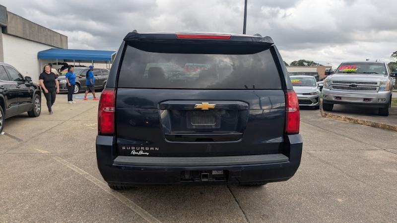 Chevrolet Suburban LT 2WD 2018