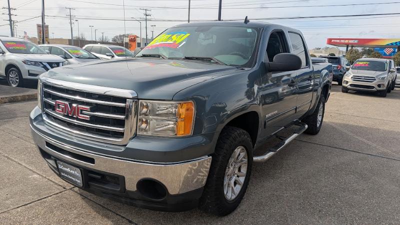 GMC Sierra 1500 SL Crew Cab 2WD 2013