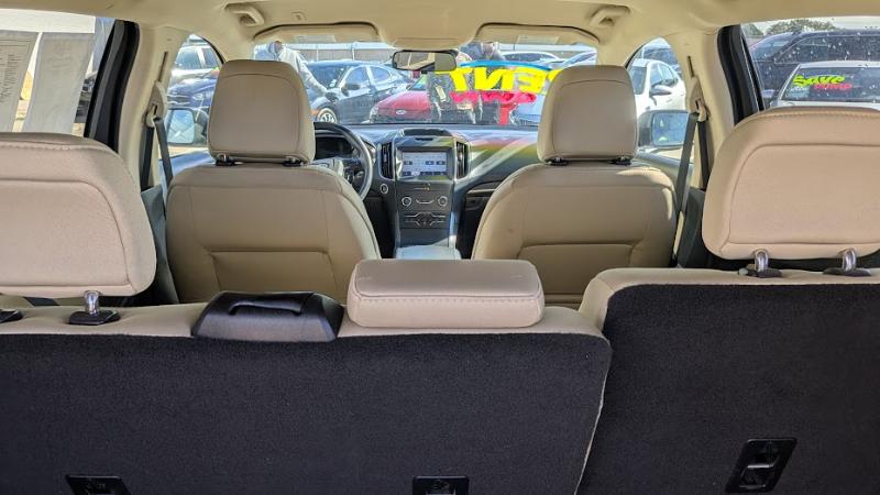 Ford Edge SE FWD 2020