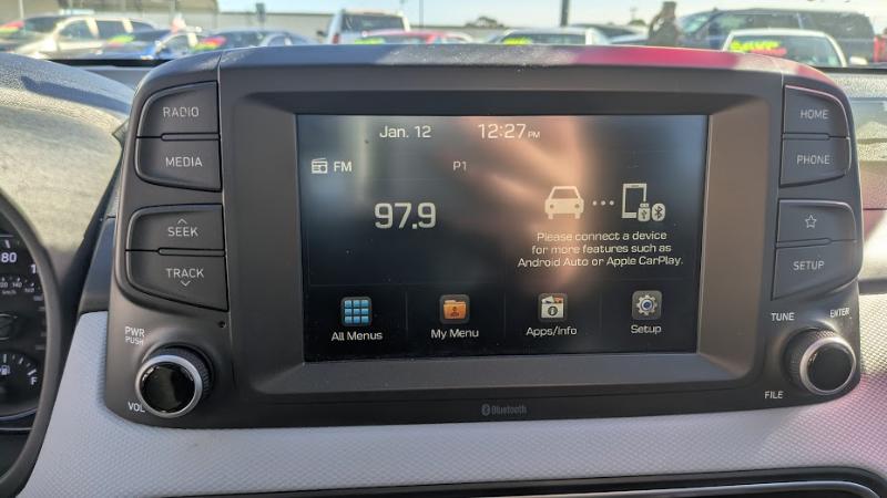 Hyundai Kona SE 2021