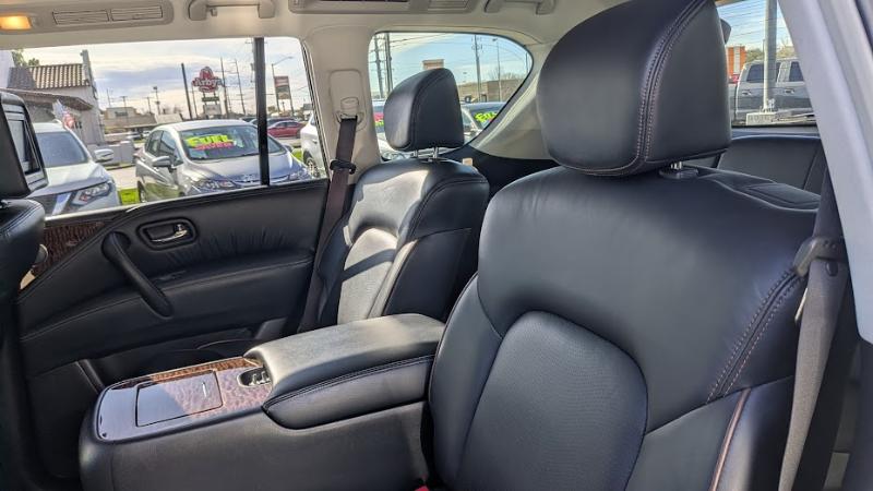 Nissan Armada Platinum 2WD 2017