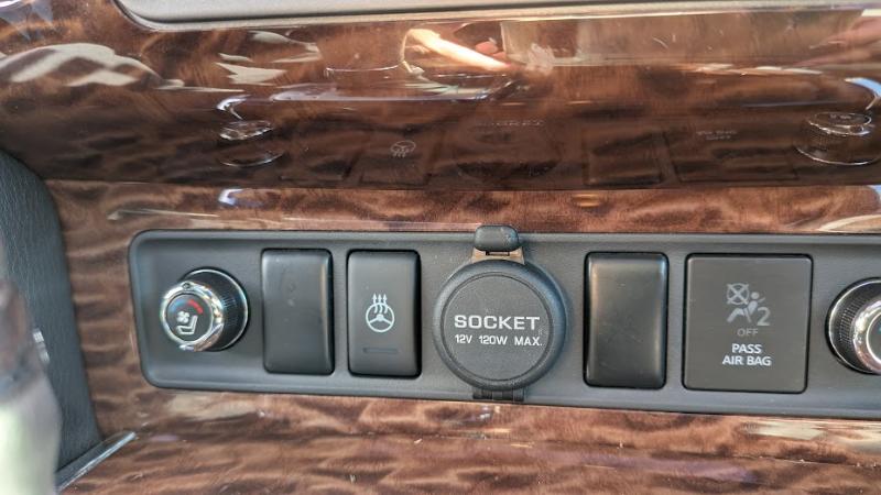 Nissan Armada Platinum 2WD 2017