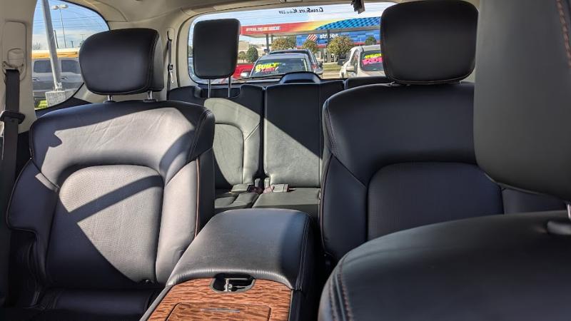 Nissan Armada Platinum 2WD 2017