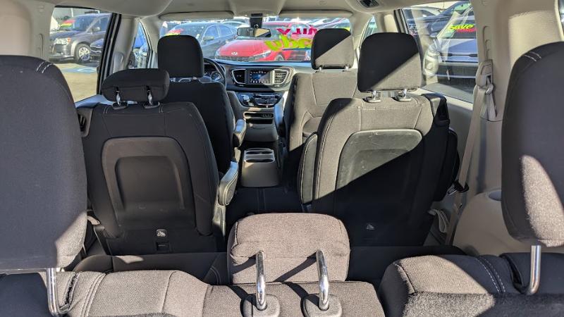 Chrysler Voyager LX 2021