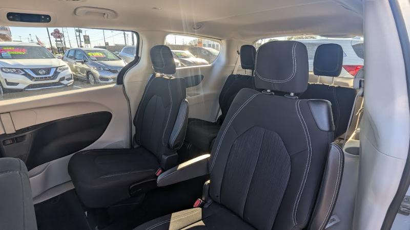 Chrysler Voyager LX 2021