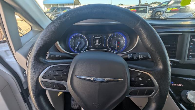 Chrysler Voyager LX 2021