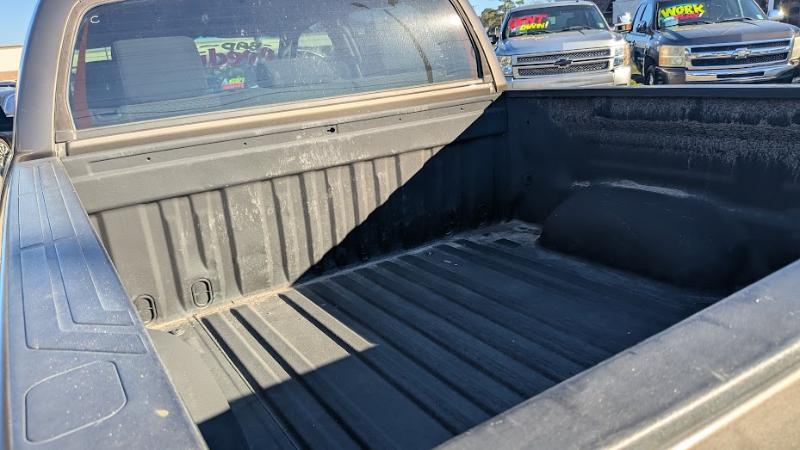 Toyota Tundra Tundra-Grade CrewMax 5.7L 2WD 2013