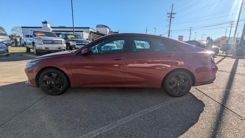 Hyundai Elantra SEL 2023