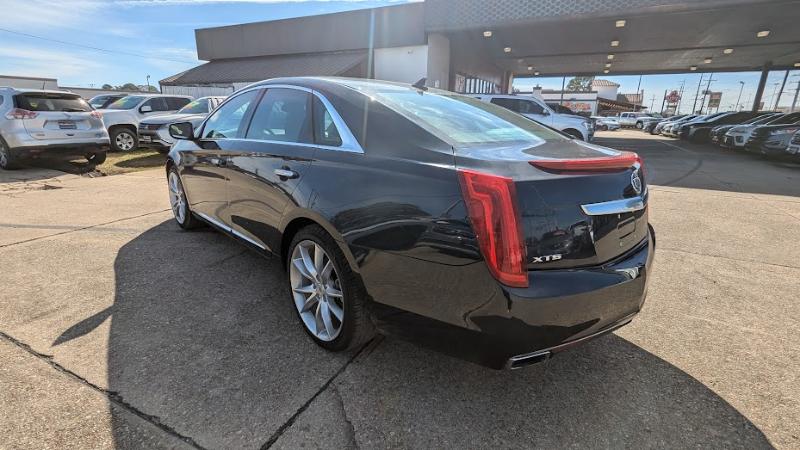 Cadillac XTS Premium 2013