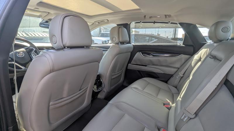 Cadillac XTS Premium 2013