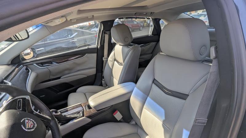 Cadillac XTS Premium 2013