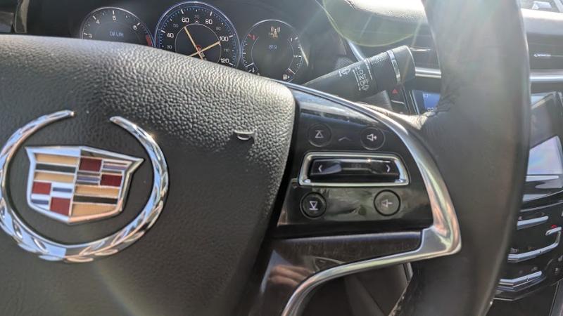 Cadillac XTS Premium 2013