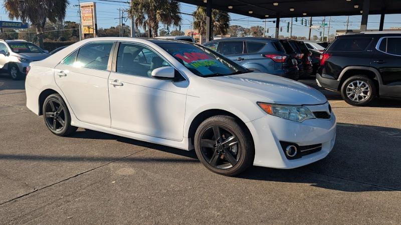 Toyota Camry XLE 2013