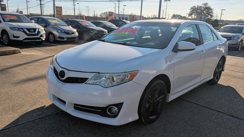 Toyota Camry XLE 2013