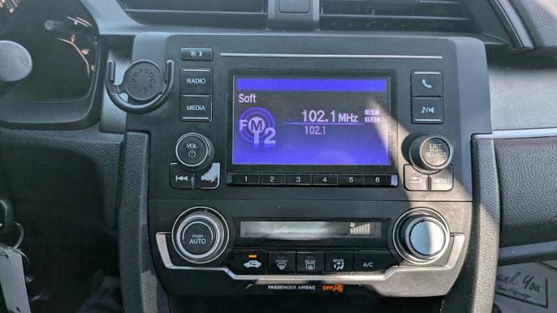 Honda Civic LX Sedan CVT 2016