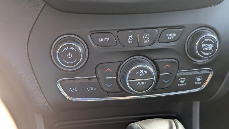 Jeep Cherokee Latitude Plus FWD 2019
