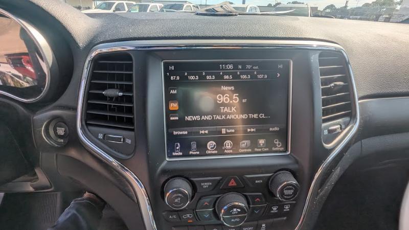 Jeep Grand Cherokee Laredo 2WD 2017