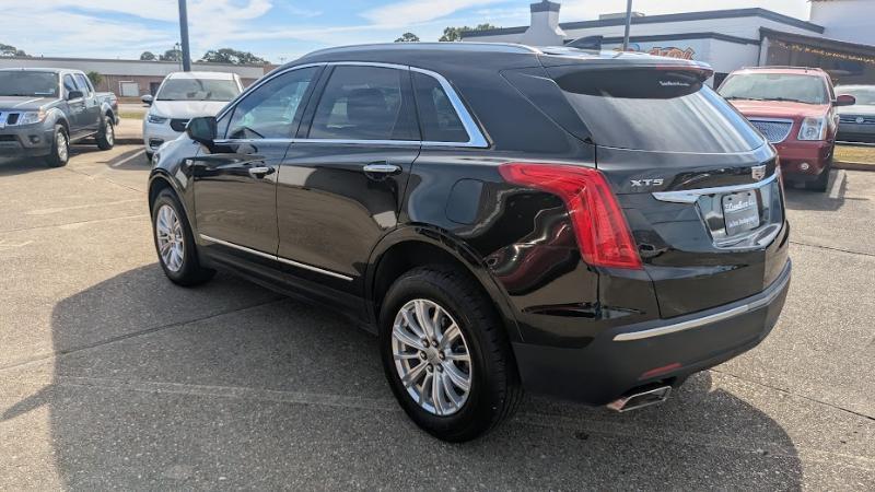 Cadillac XT5 Base 2018