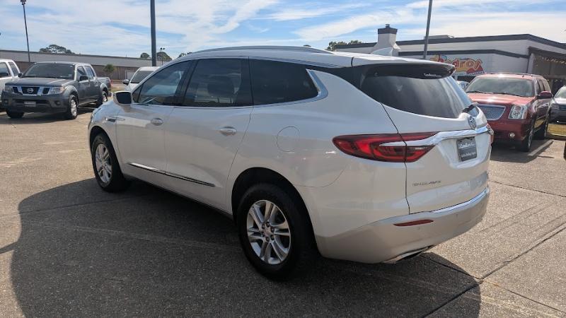 Buick Enclave Essence FWD 2020