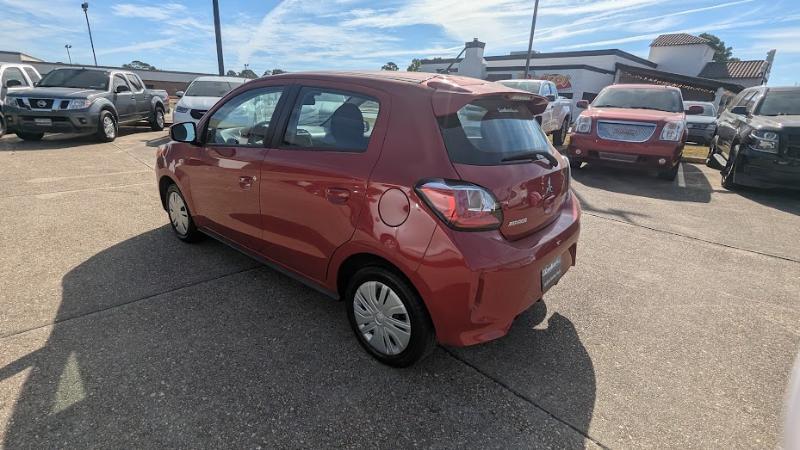 Mitsubishi Mirage ES CVT 2024