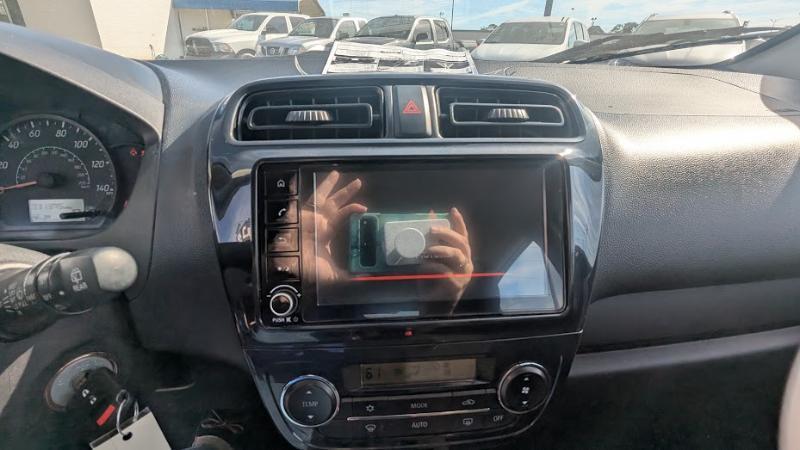 Mitsubishi Mirage ES CVT 2024