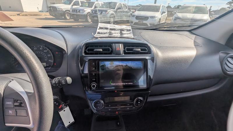 Mitsubishi Mirage ES CVT 2024