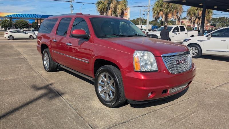 GMC Yukon Denali XL 2WD 2013