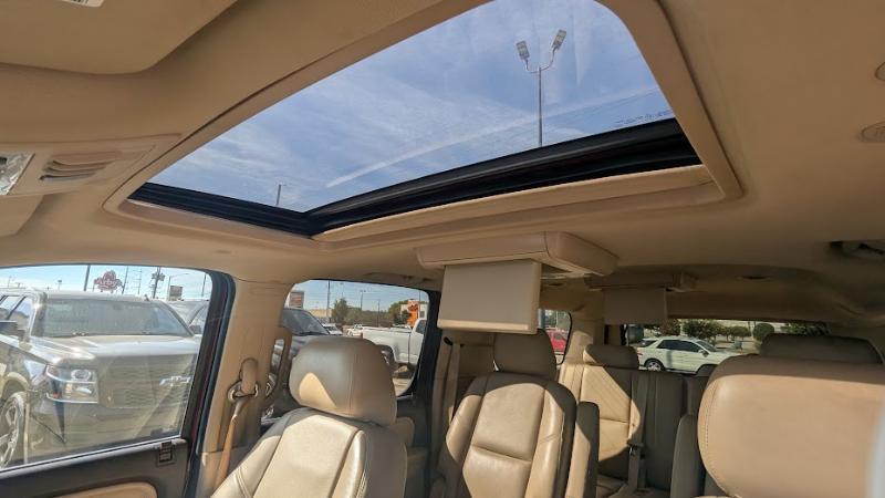 GMC Yukon Denali XL 2WD 2013