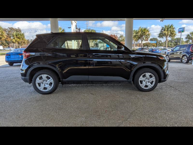 2020 Hyundai Venue SE